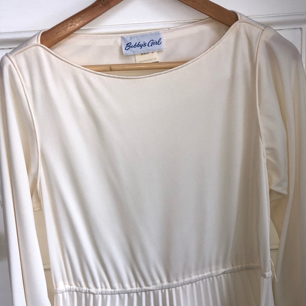 Dress - Picture 3 of 6